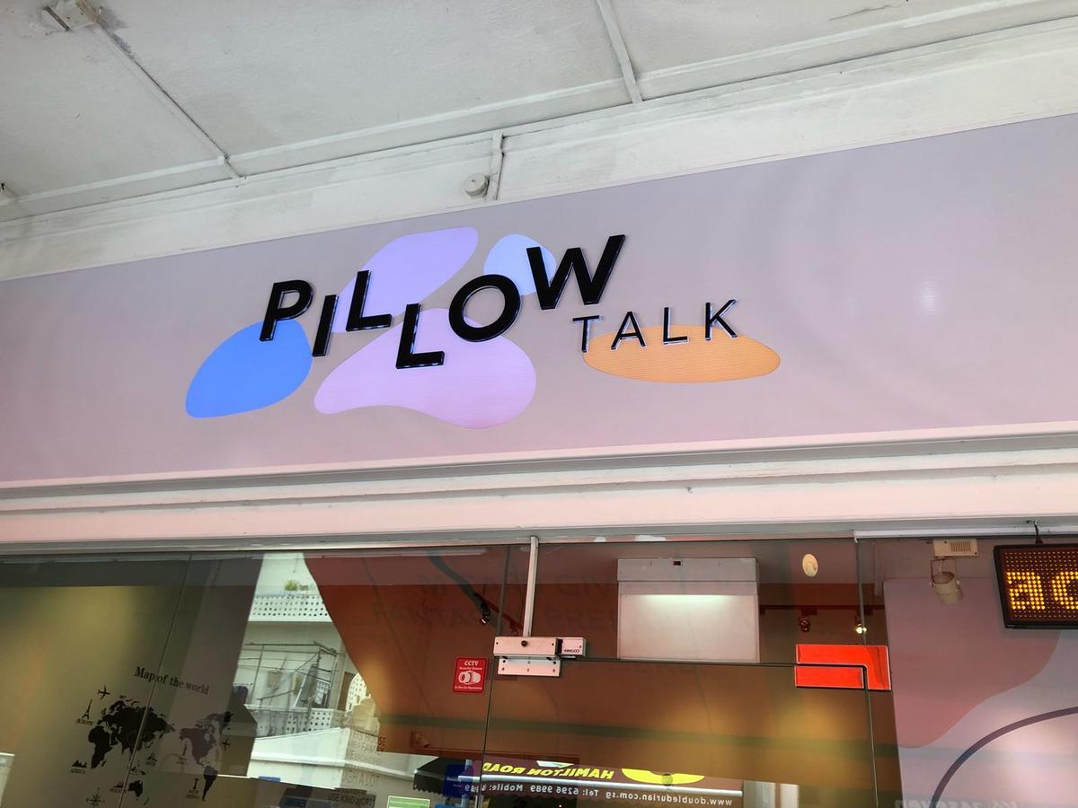 Pillow Talk Hotel kapsul