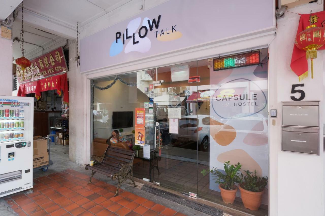 Hotel kapsul Pillow Talk Singapura